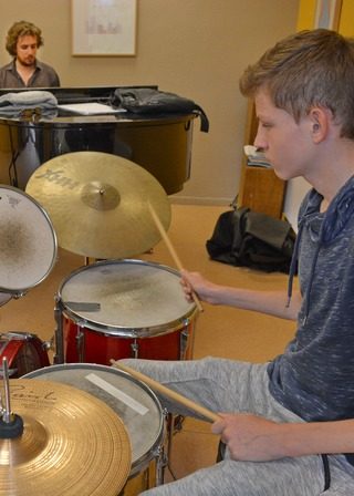 Batterie : rythme & groove, Vacances en famille, Cours batterie-percussions